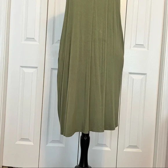 Time and Tru Olive sleeveless dress, 8-10 Medium - Picture 3 of 9
